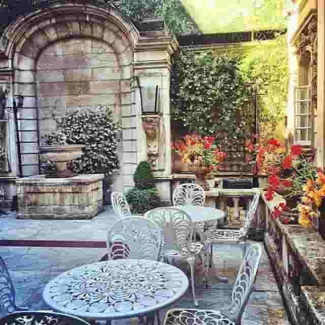 Dartmouth House