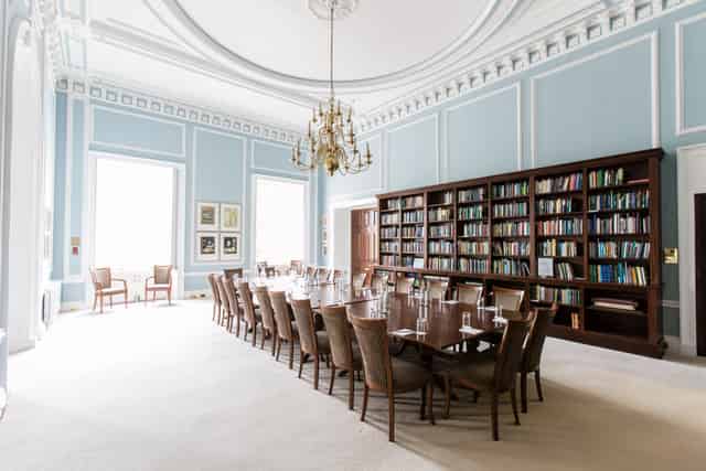 {10-11} Carlton House Terrace