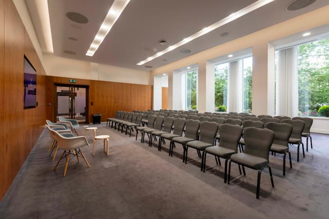 IET London: Savoy Place
