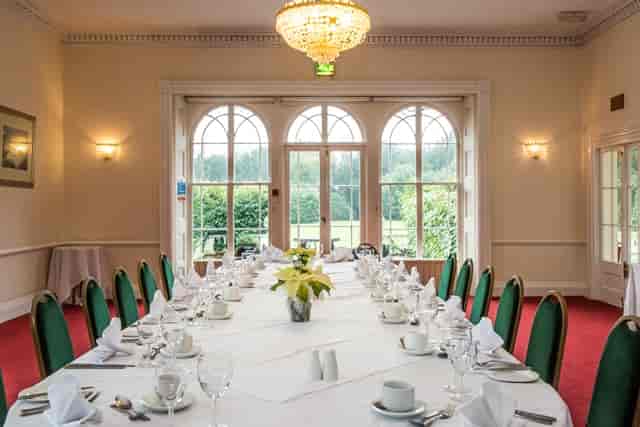 Manor of Groves Hotel, Golf & Country Club - image 3