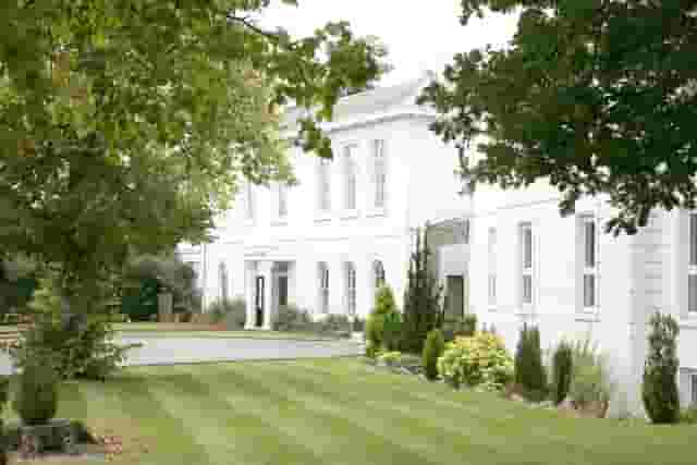 Manor of Groves Hotel +1 more