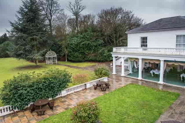 Library Room at Manor of Groves: elegant outdoor venue for meetings and events.