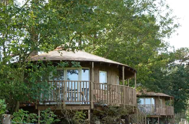 Fair Oak Farm, Mayfield