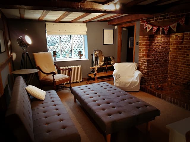 Fair Oak Farm, Mayfield
