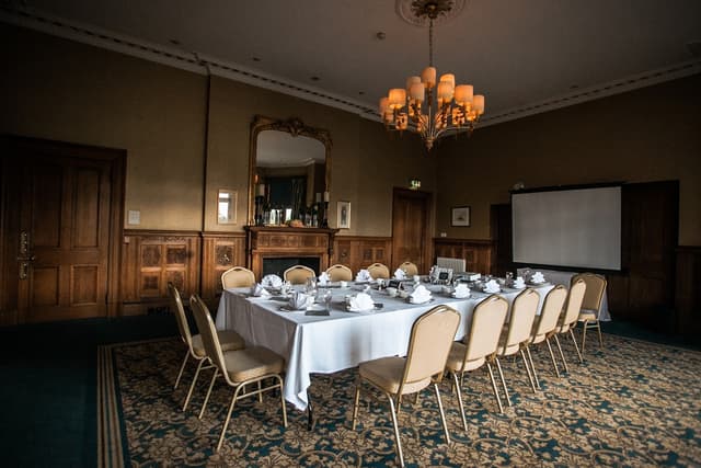 Dickinson Suite