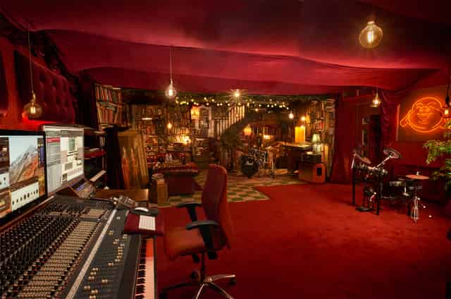 Fiction Studios