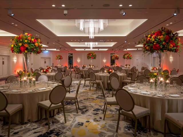 Jumeirah Carlton Tower
