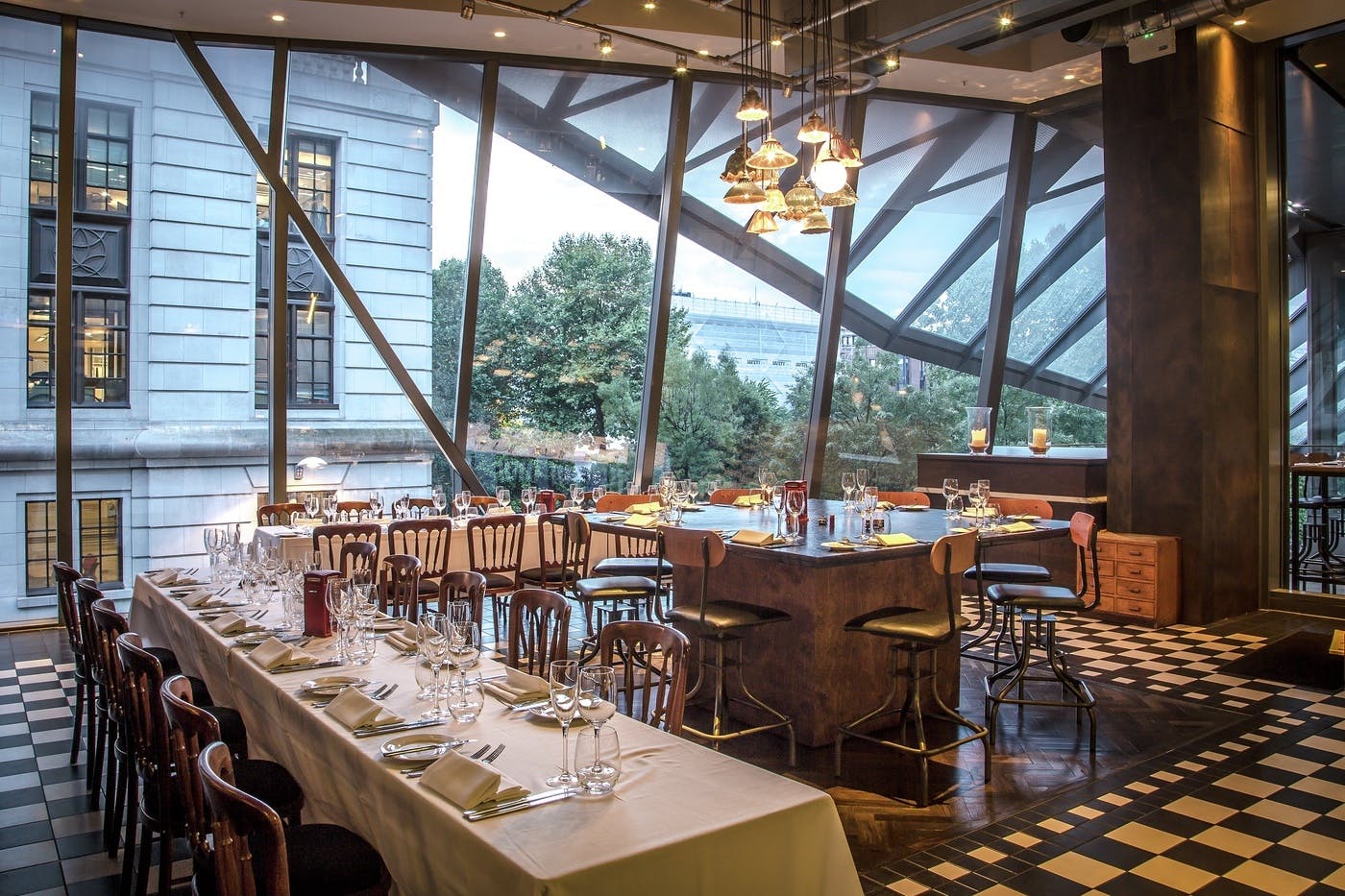 Elegant dining space at Bread Street Kitchen, ideal for events and gatherings.