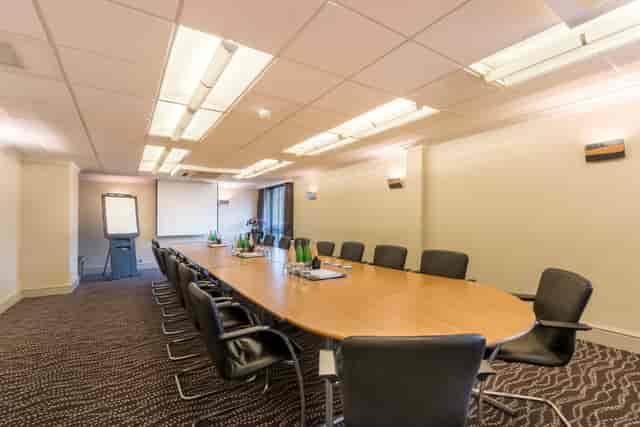 Caravelle Suite meeting room at Thistle London Heathrow, ideal for corporate events.