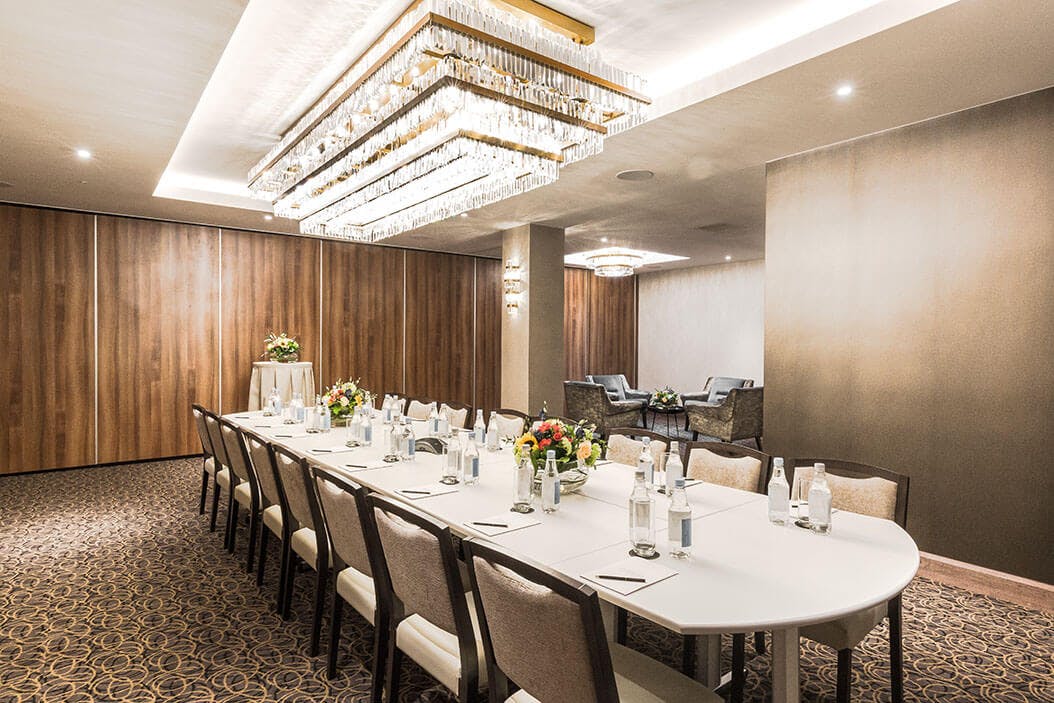 Elegant meeting room in Royal London House, perfect for corporate events and workshops.