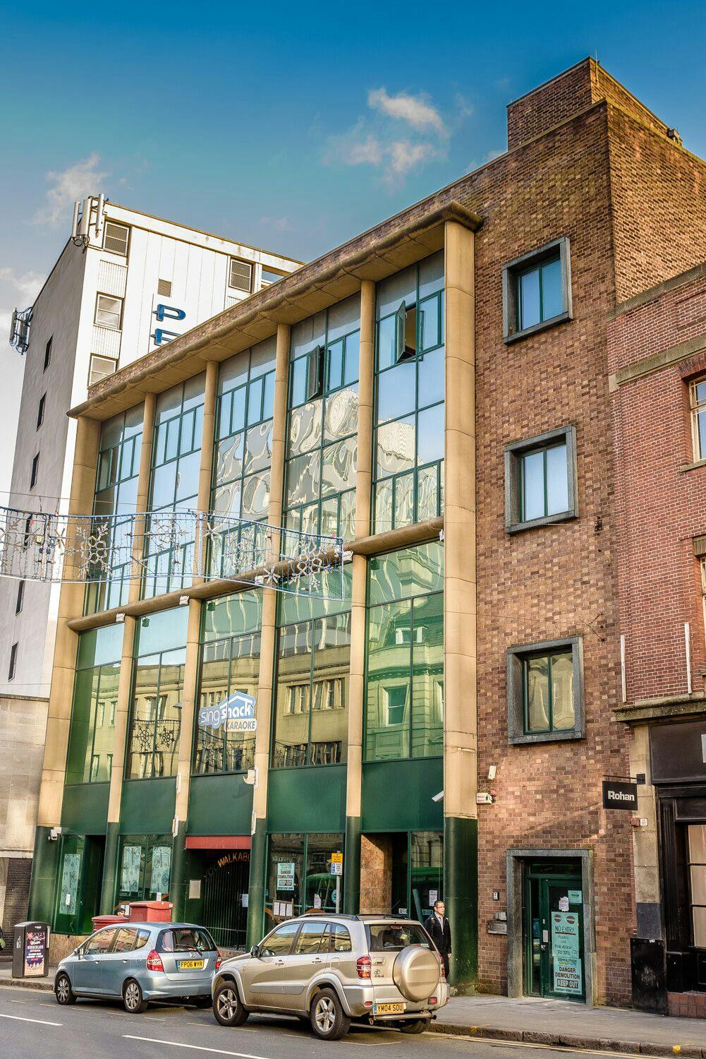 Modern event venue with glass facade, perfect for conferences and meetings in Nottingham.