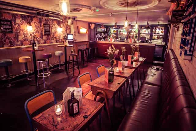Simmons | Liverpool Street
