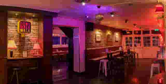 Simmons | Camden Town