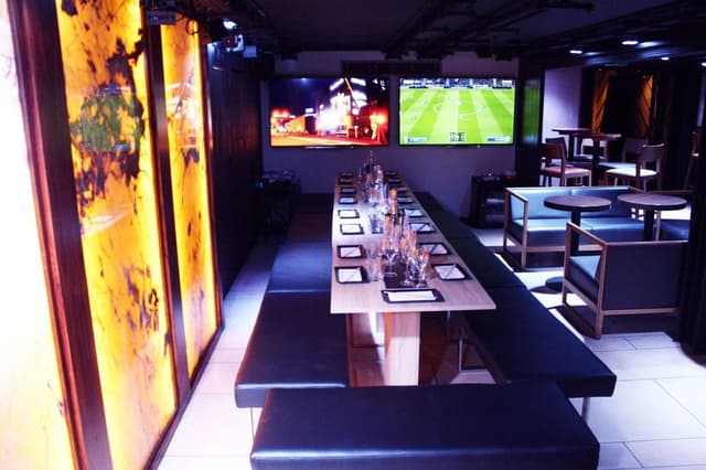 Onyx Bar