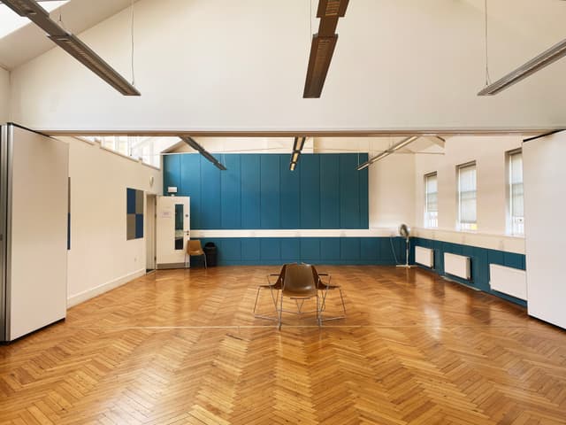The Tomlinson Centre