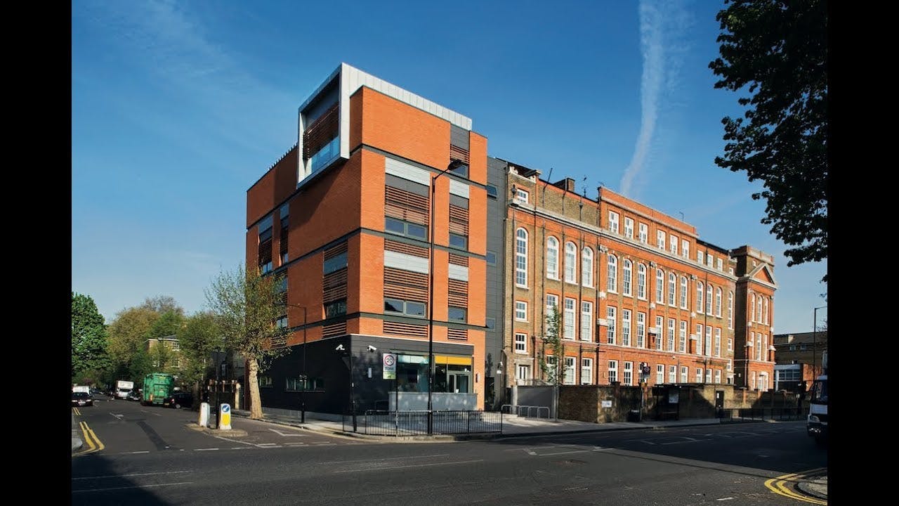 Maslow Suite at The Tomlinson Centre: modern venue for corporate meetings and workshops.