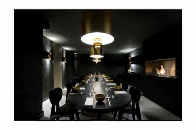 Private dining room at Alberts Club, elegant decor for intimate corporate dinners.