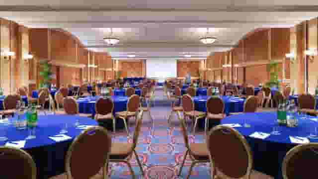 Sheraton Skyline Hotel London Heathrow