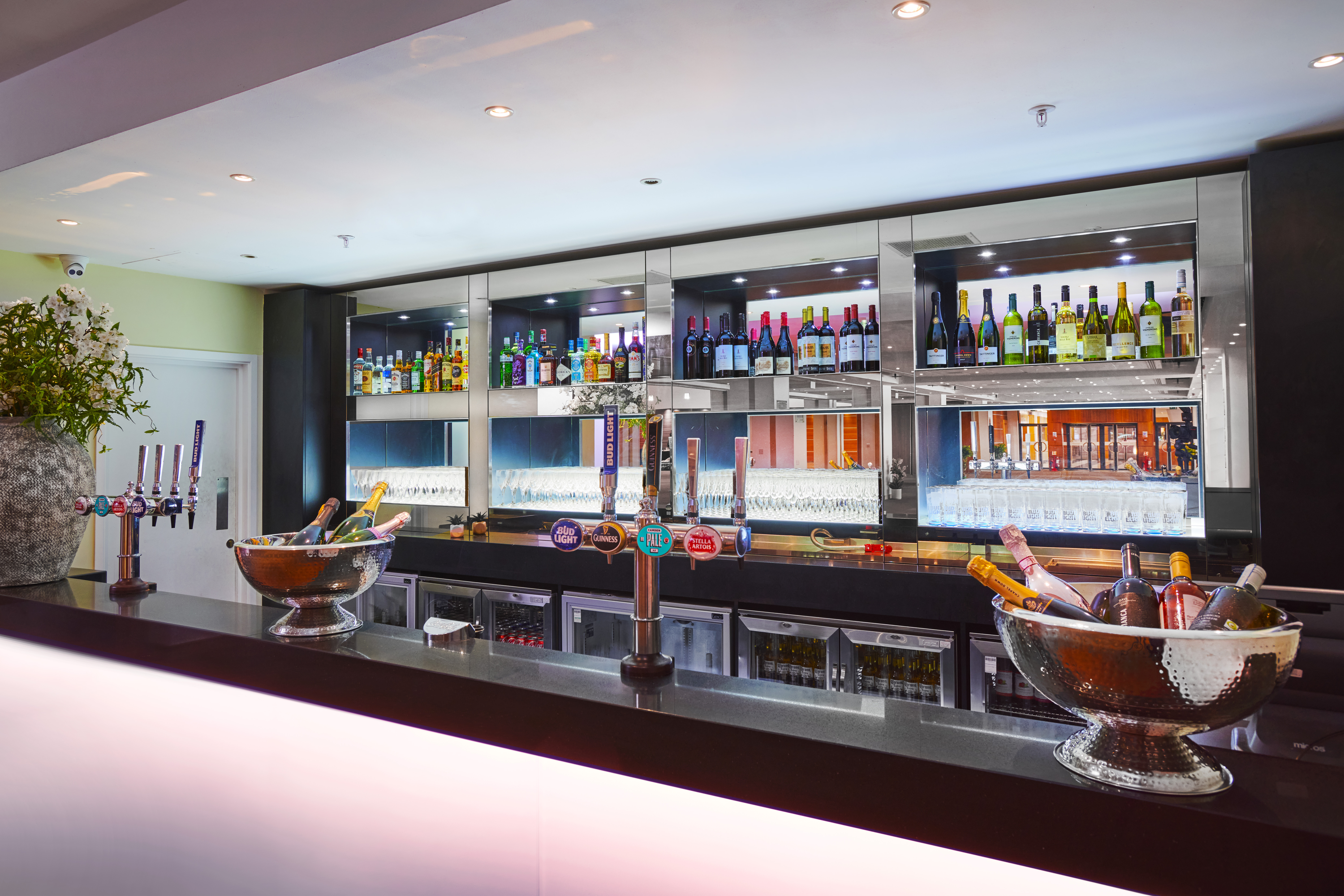 Champagne Suite bar at Novotel London West, ideal for elegant events and cocktail hours.