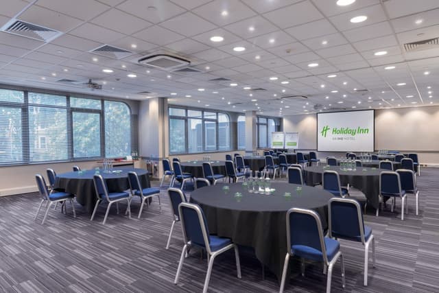Holiday Inn London Kensington Forum