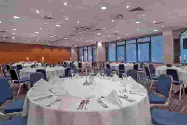 Holiday Inn London Kensington Forum
