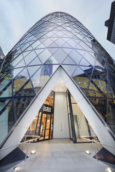 Modern glass venue in Notes Gherkin, ideal for upscale corporate events and gatherings.