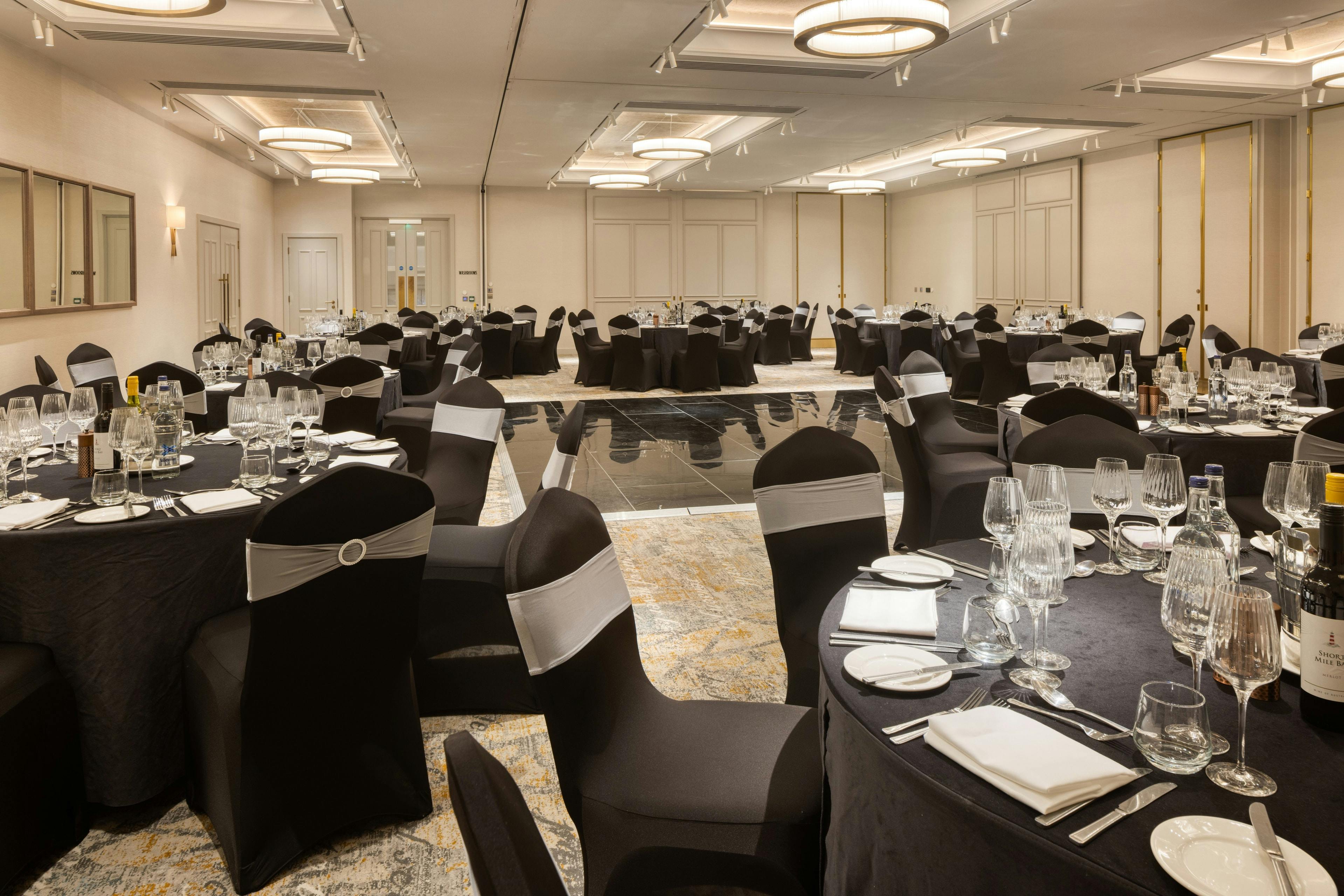 The Memoir Club (formerly Ambassadors Bloomsbury) - Woolf Suite image 1