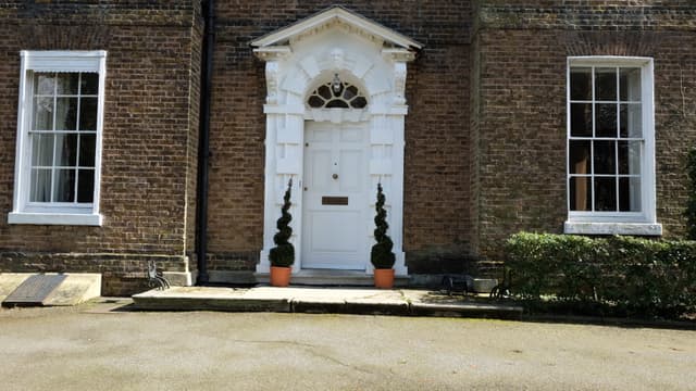 BELL HOUSE