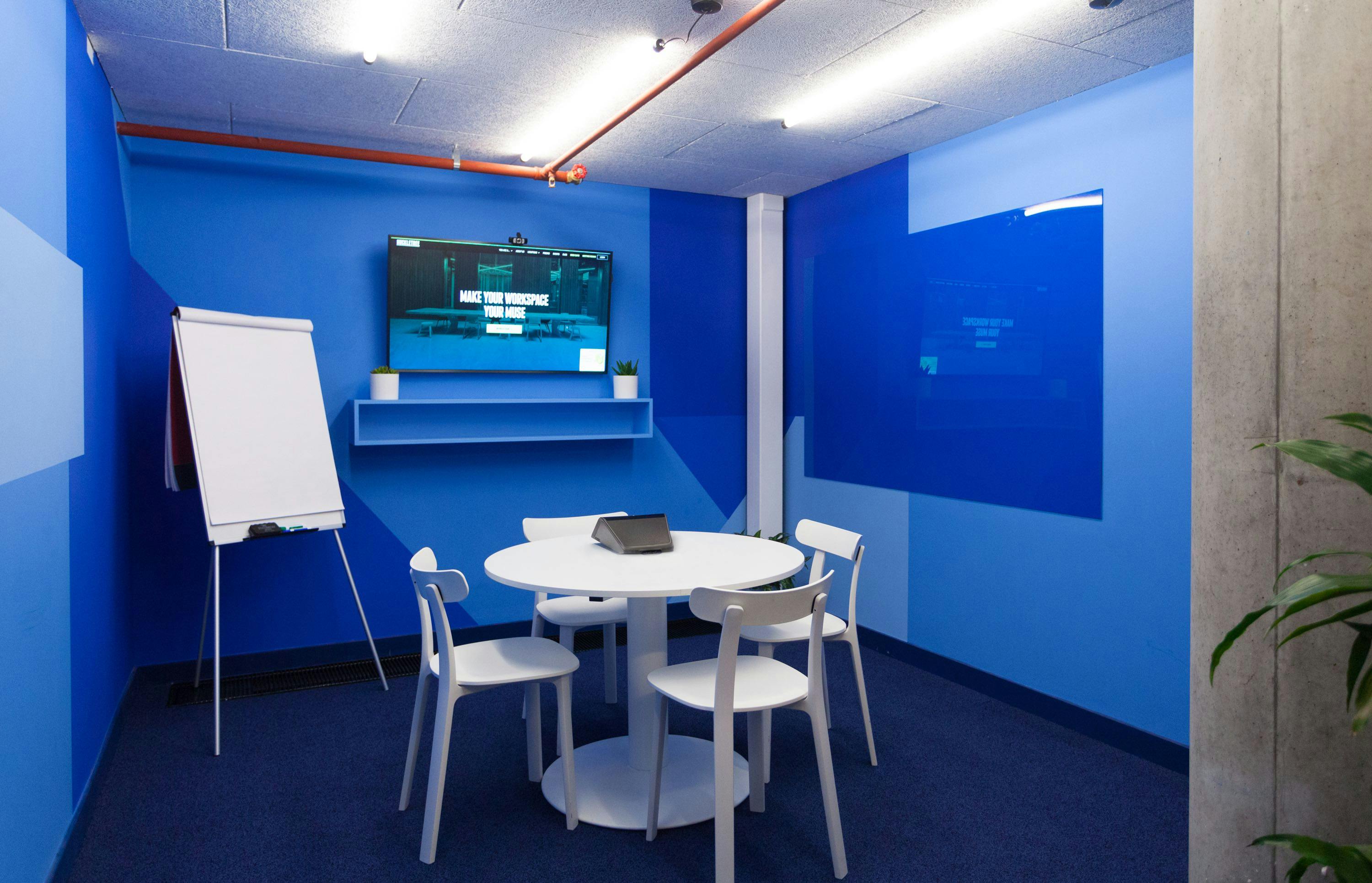 F8 Meeting Room - image