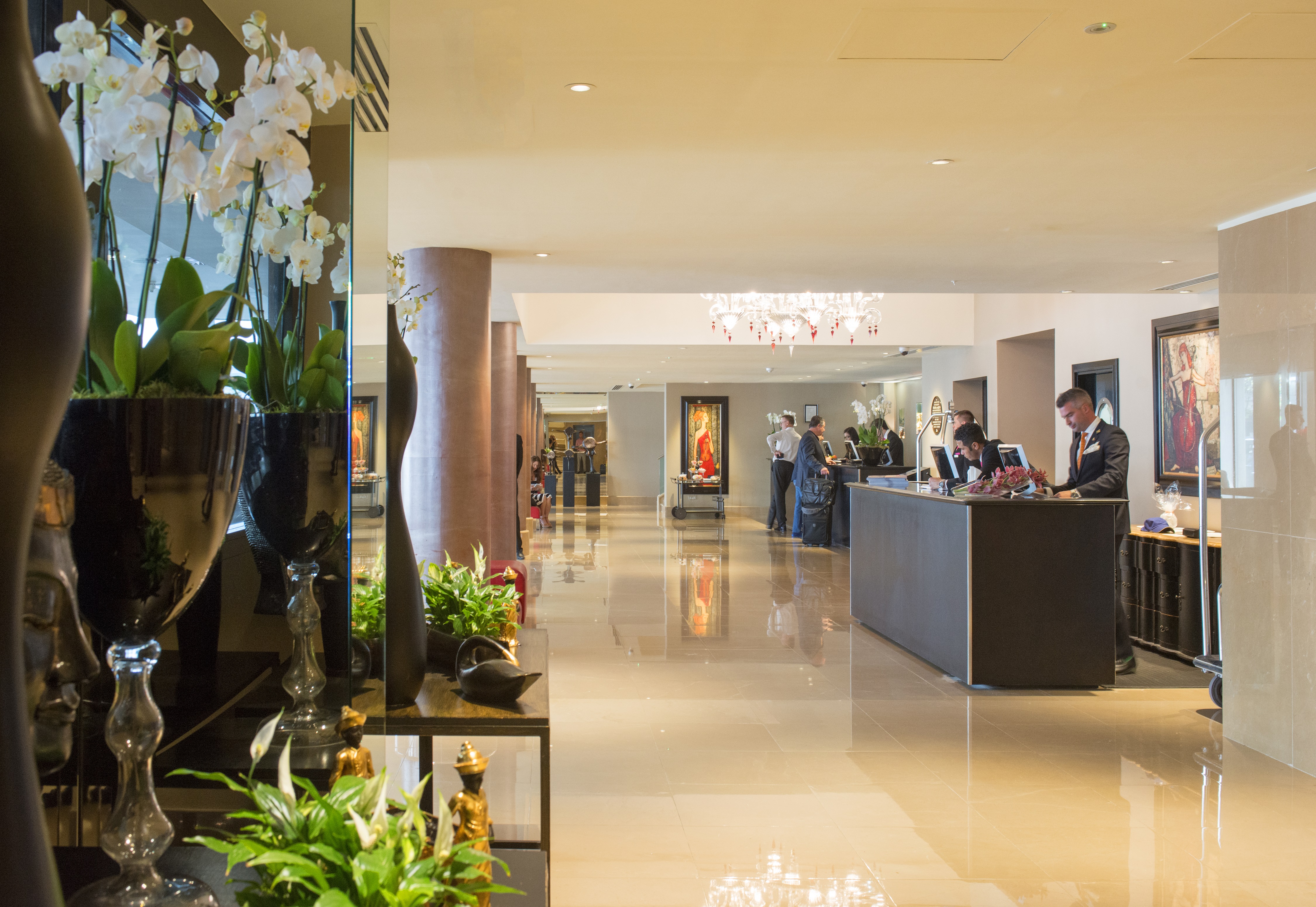 Private Suite 8 at The May Fair Hotel, modern lobby for corporate events and meetings. - Banner