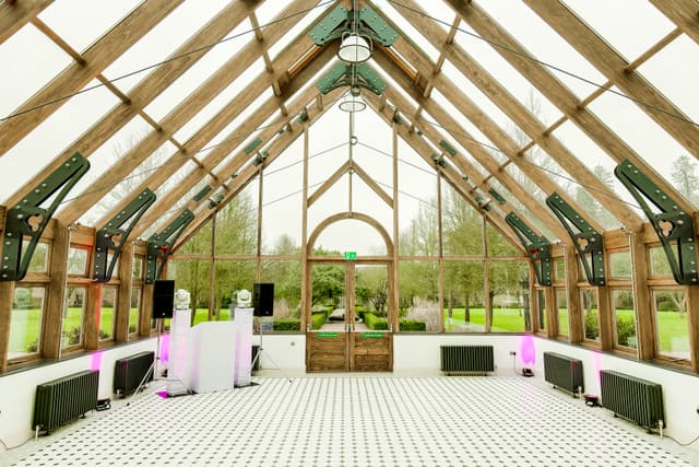 Hanbury Manor Marriott Hotel & Country Club