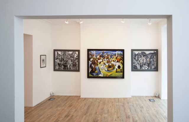 Zari Gallery