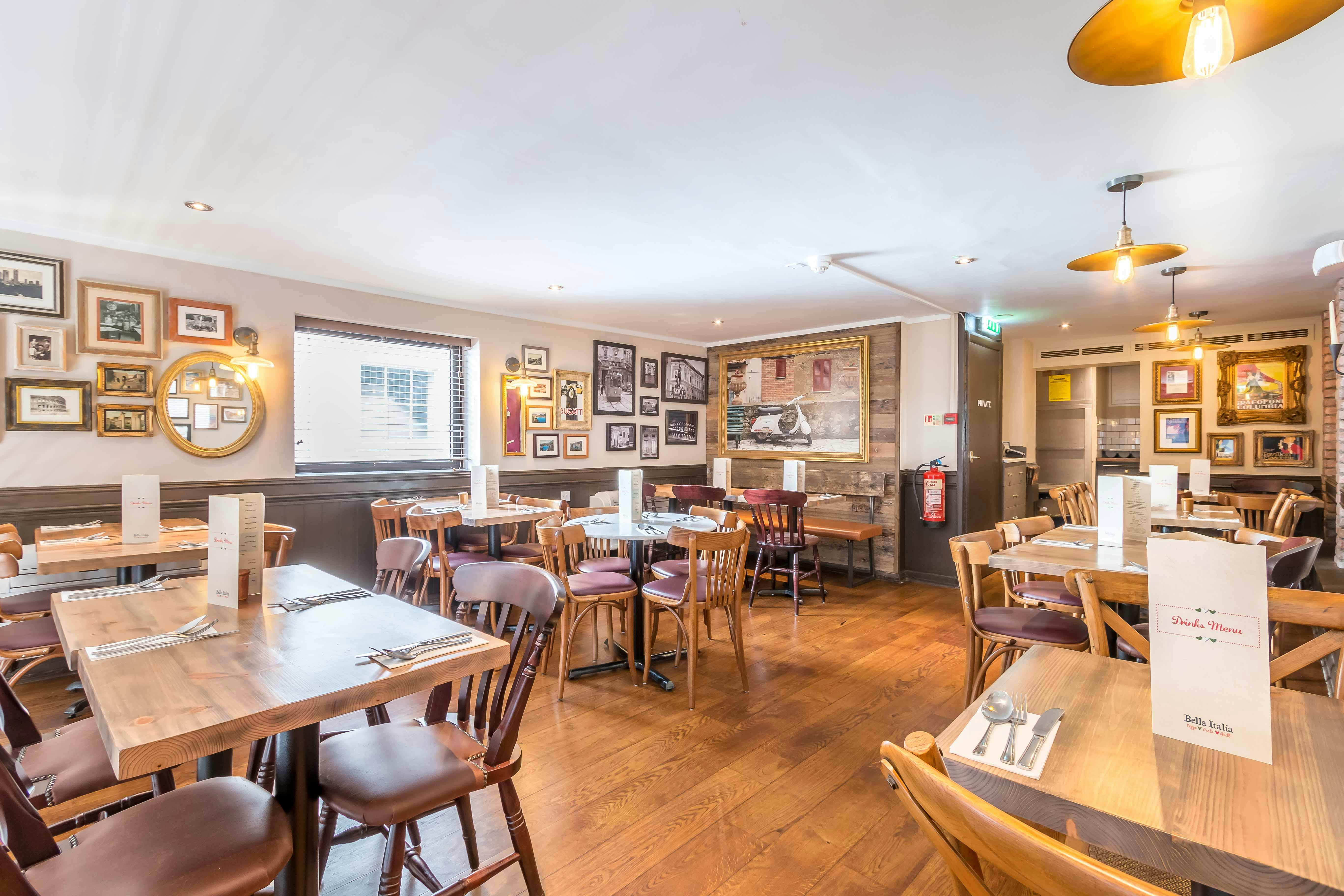 Cozy Bella Italia restaurant in South Kensington, perfect for intimate dining and gatherings.