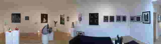 Gallery Different