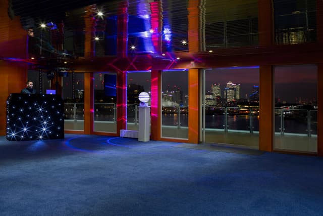 Sunborn London Yacht Hotel