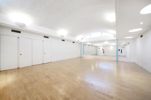 Studio 2