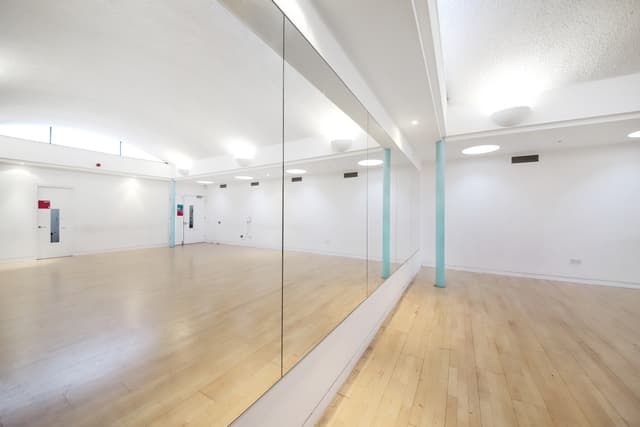Studio 2