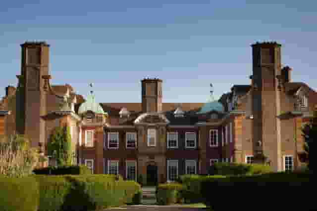 Barnett Hill Hotel