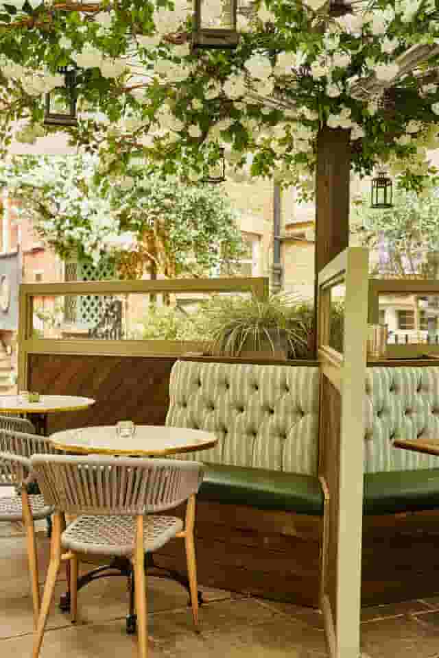 Alberts Private Members Club at Beaufort House Chelsea