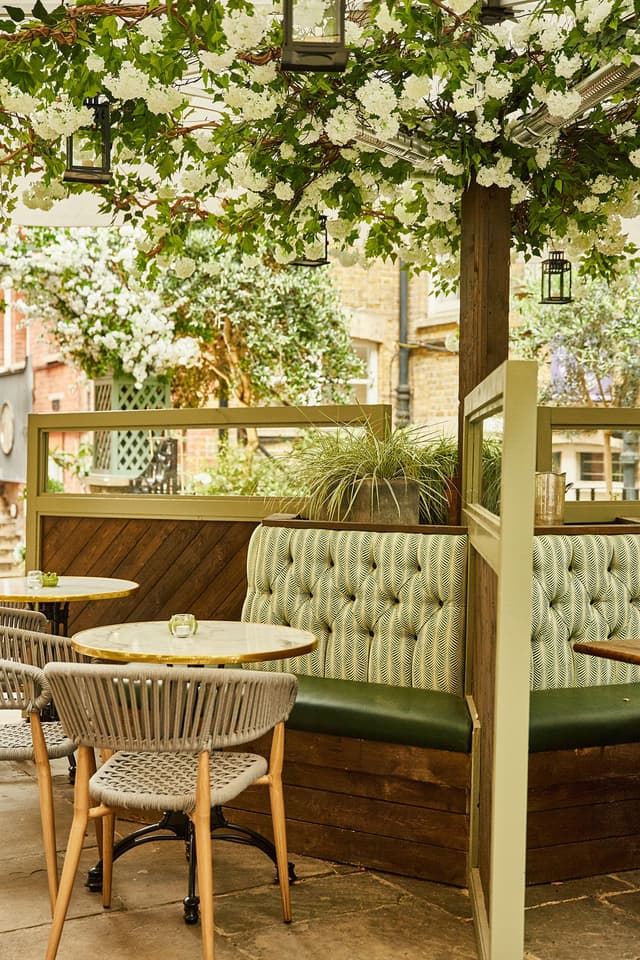 Alberts Private Members Club at Beaufort House Chelsea