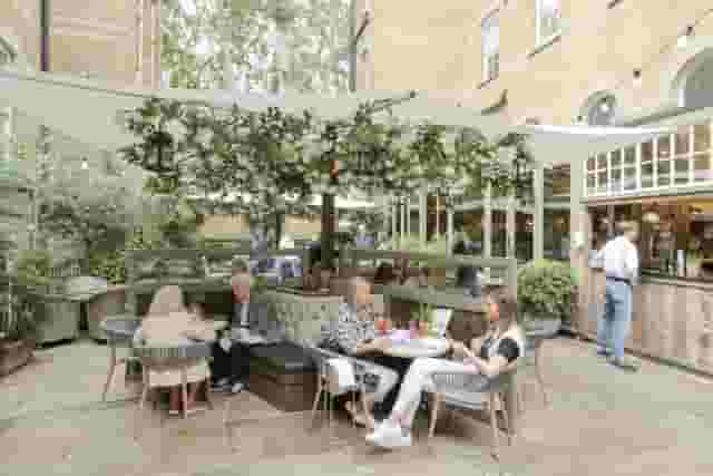 Alberts Private Members Club at Beaufort House Chelsea