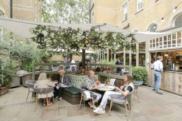 Alberts Private Members Club at Beaufort House Chelsea
