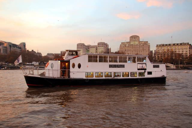 MV Arcadian King Edward