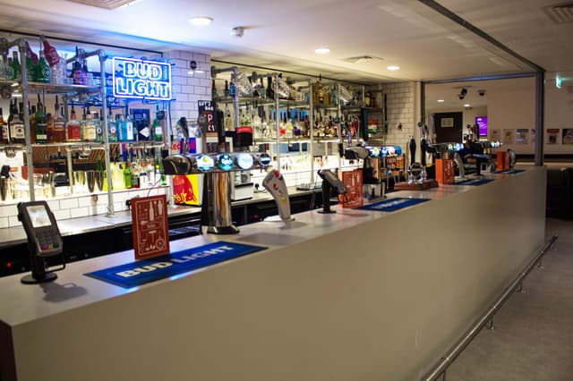 Guy's Bar London