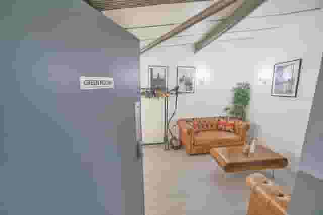 Cineview Studios: Photography Studio Hire in London