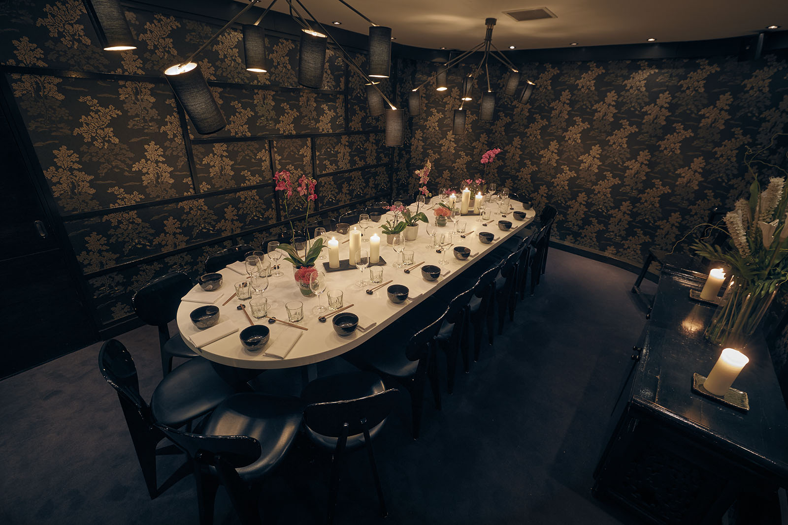 Elegant private dining room at E&O, perfect for corporate dinners and exclusive events.