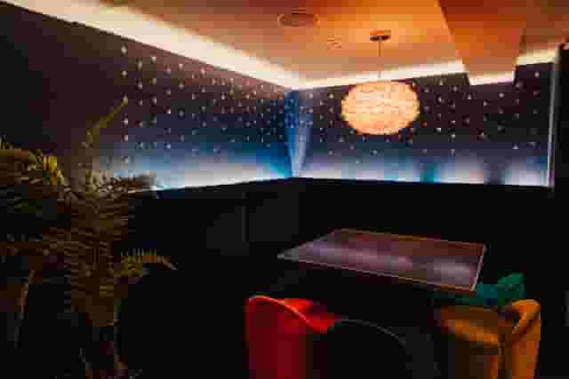 Heroes Lounge