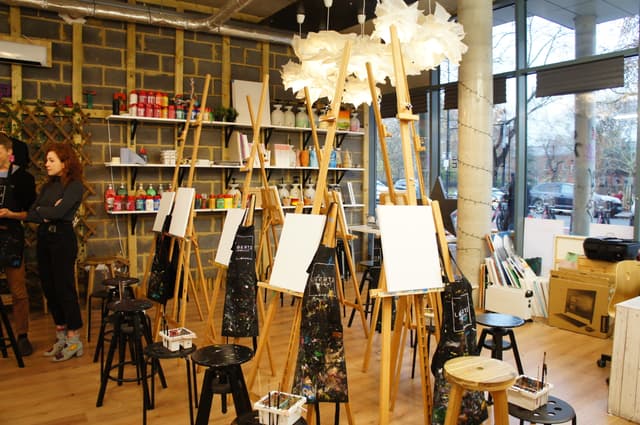 Studio 249