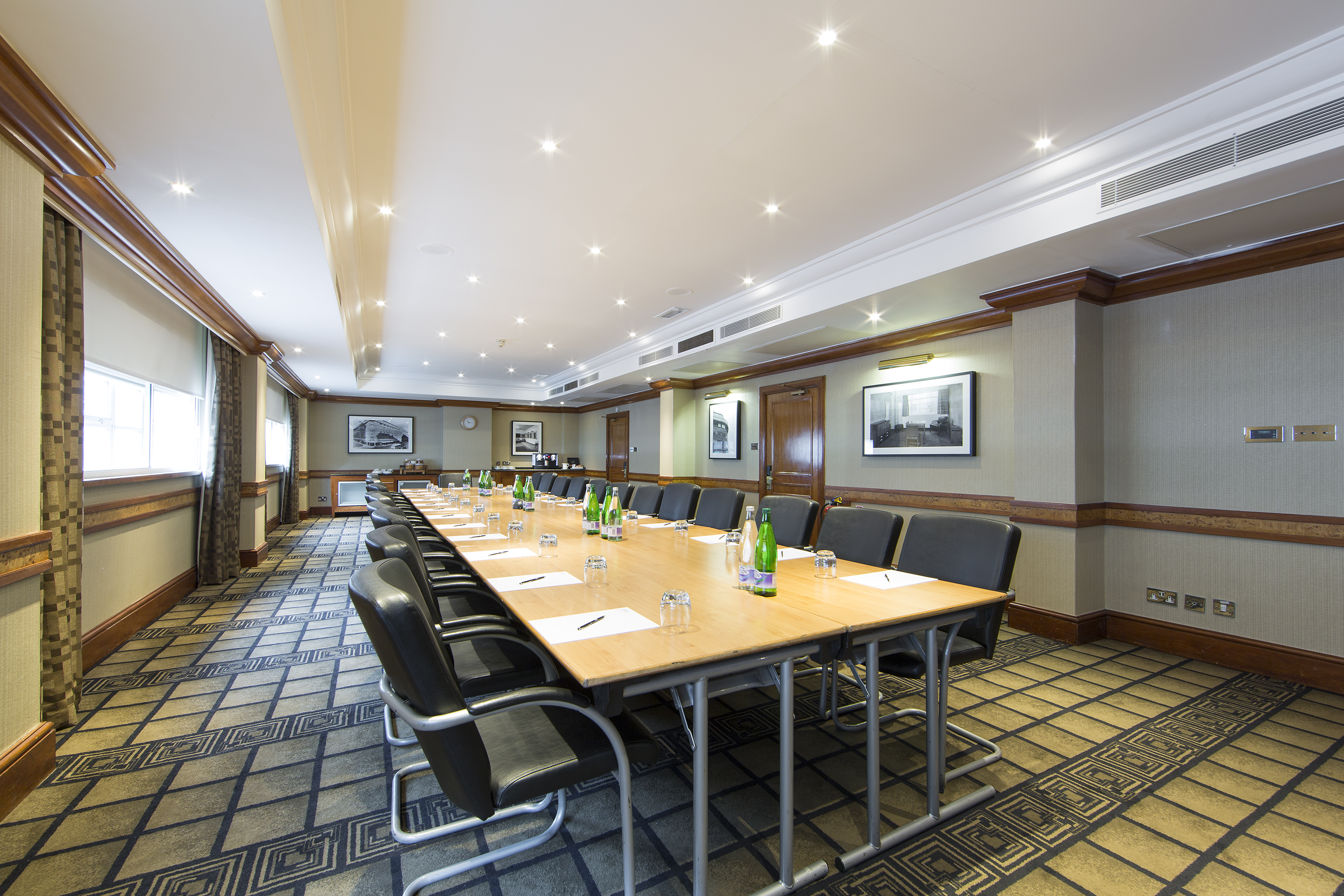 Restaurants With Private Rooms - Banner