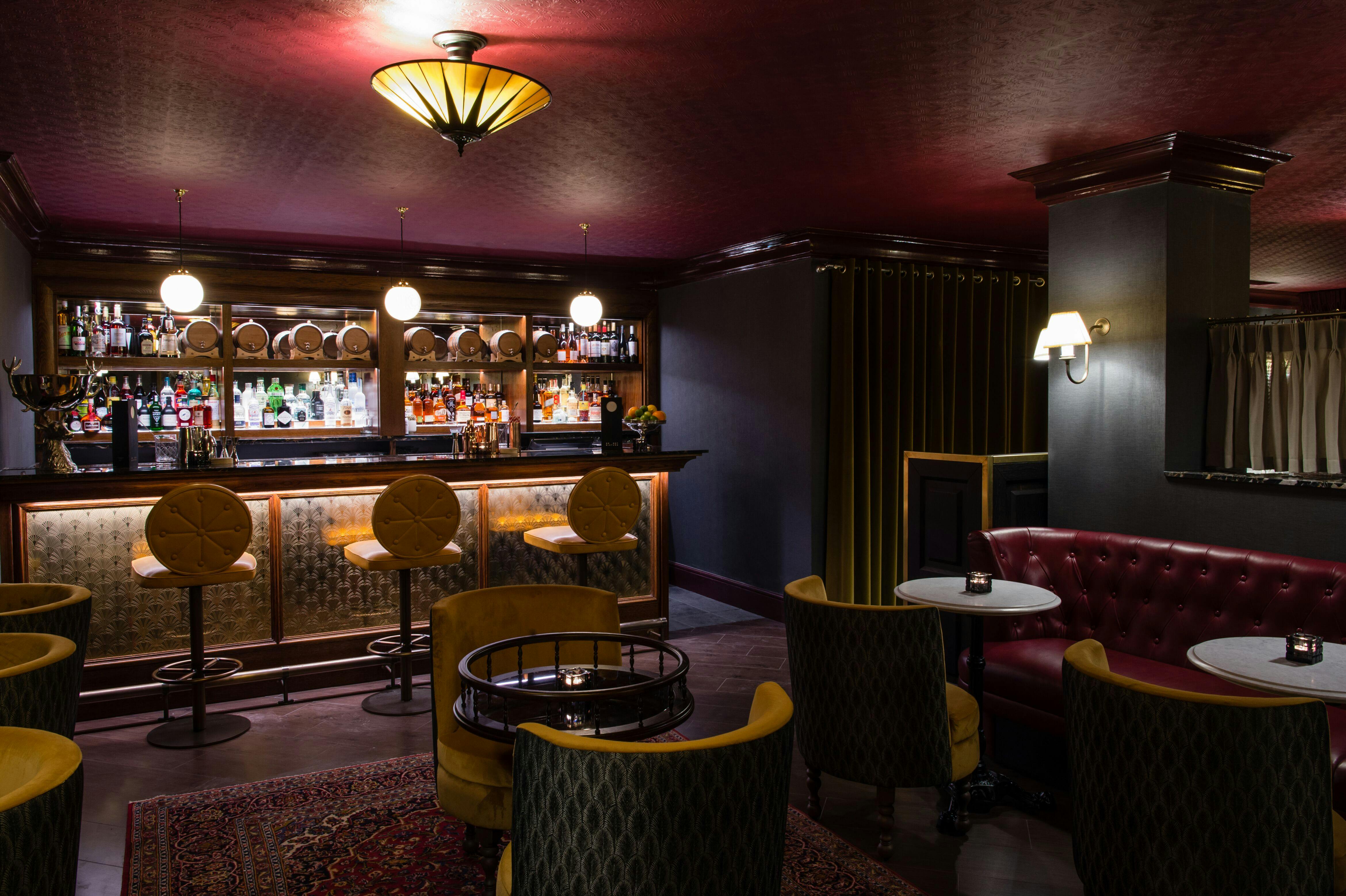 Stylish bar at Vintry and Mercer Hotel, ideal for networking events and cocktail receptions.